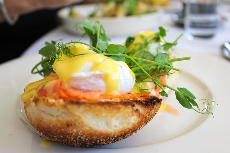 Eggs Benedict